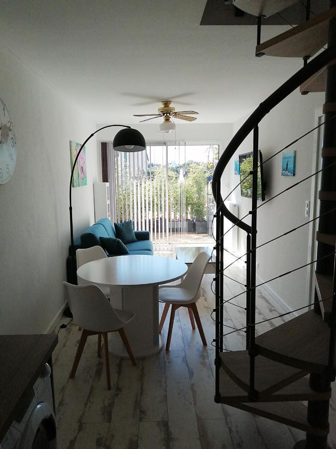 Duplex Du Bois D'Amour 坎佩尔 外观 照片
